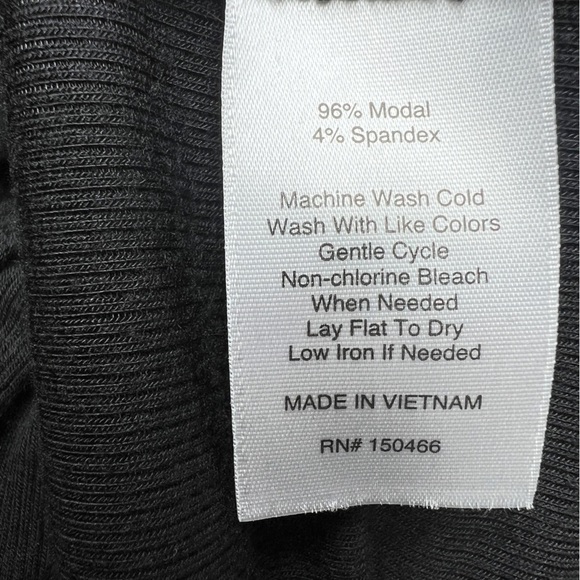 GOLDRAY Garima Asymmetric Cold Shoulder Top Black Size Large - Picture 5 of 5